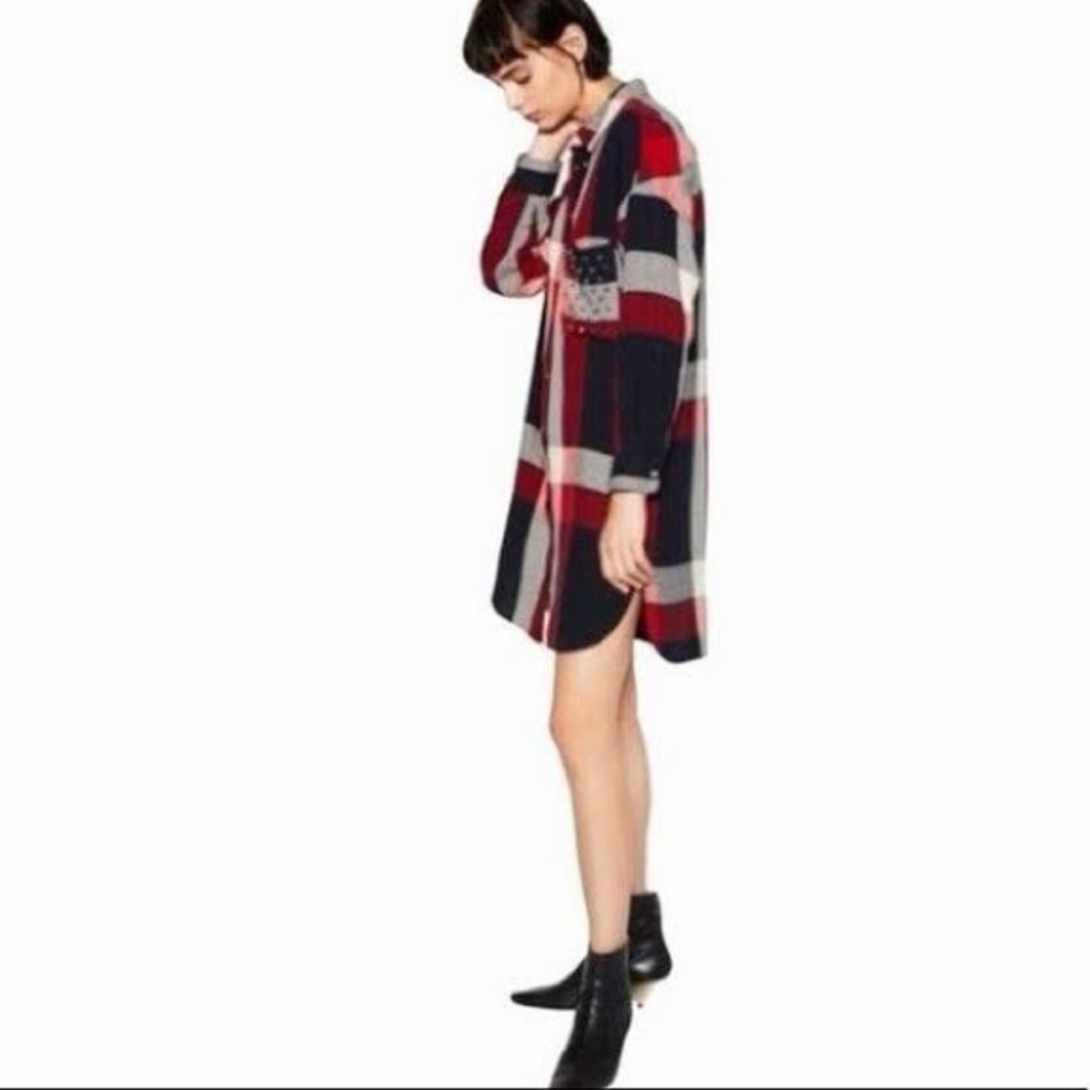 Plaid Long Sleeve Shirt Dress with Stud Pockets